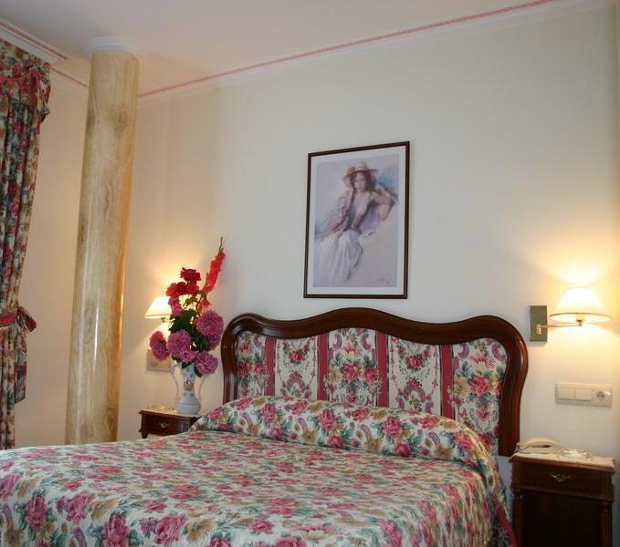 Hotel De Borlena Bilik gambar